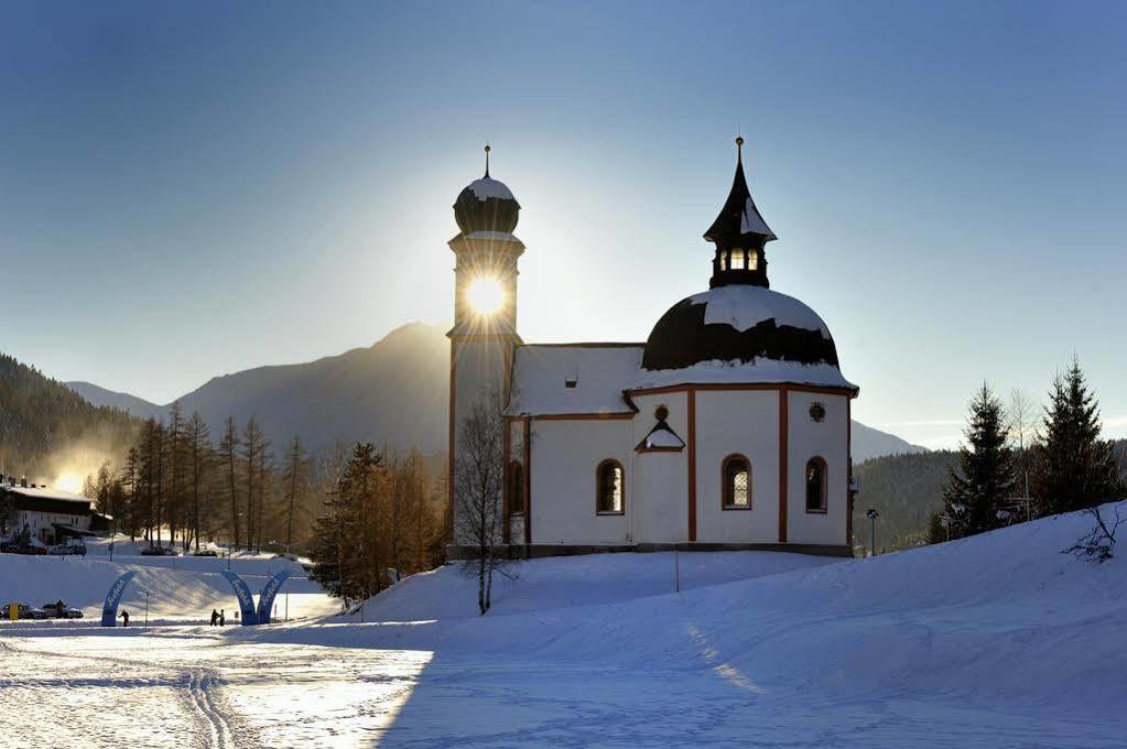 Landhaus Am Golfplatz Seefeld w Tirolu Zewnętrze zdjęcie